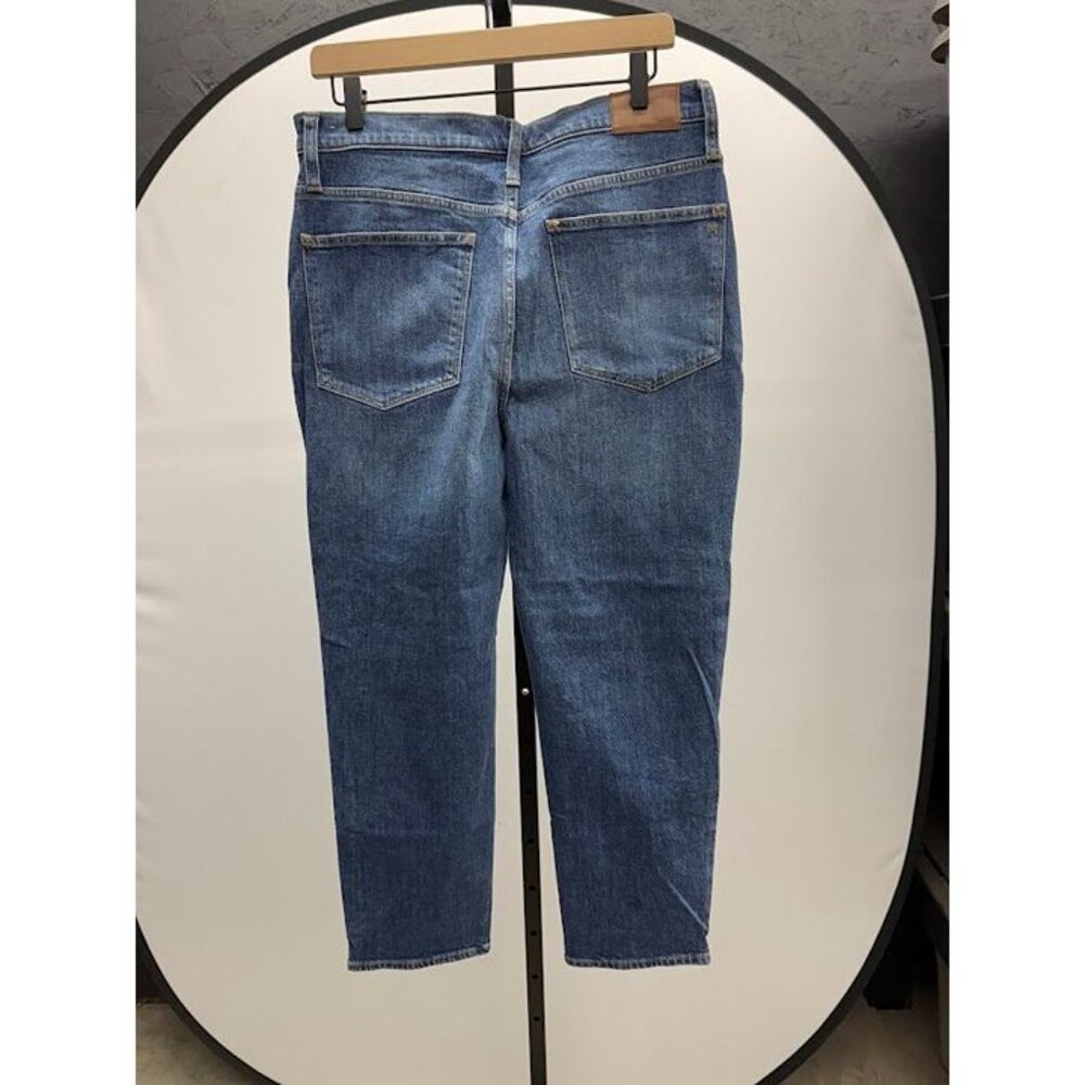 Madewell Classic Straight Jean Medium Wash - Picture 4 of 6